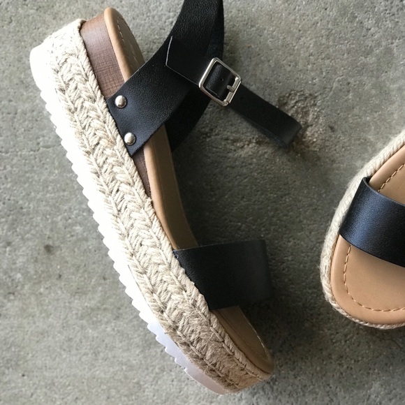 RESTOCK Soda Clip Black FlatForm Espadrille Sandal - Picture 5 of 9
